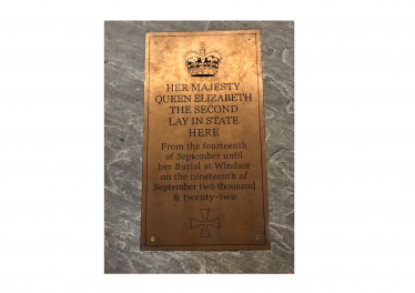 Queen Elizabeth II Lying In State Plaque